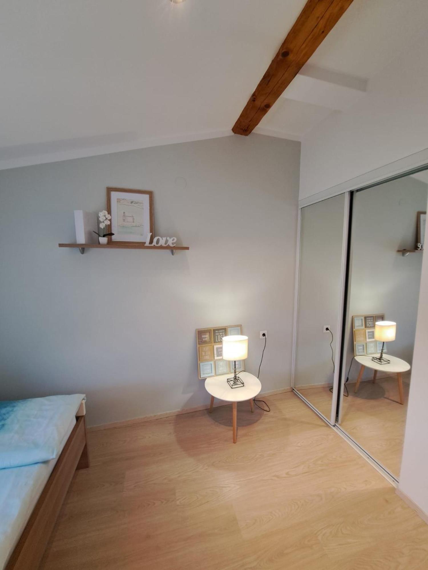 Apartman Lucia Posedarje Eksteriør billede